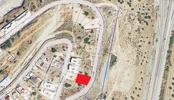 Terreno en calle Minerva s/n