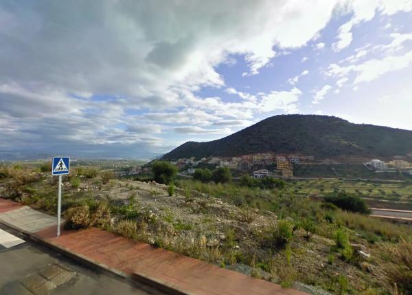 Terreno en calle Minerva s/n