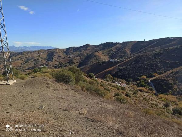 Terreno en Almáchar