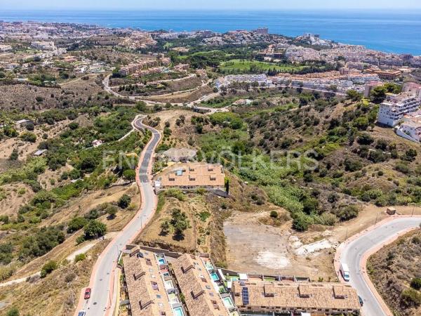 Terreno en camino de la Viñuela
