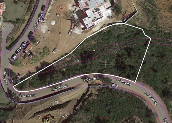 Terreno en calle Cantabria, 13