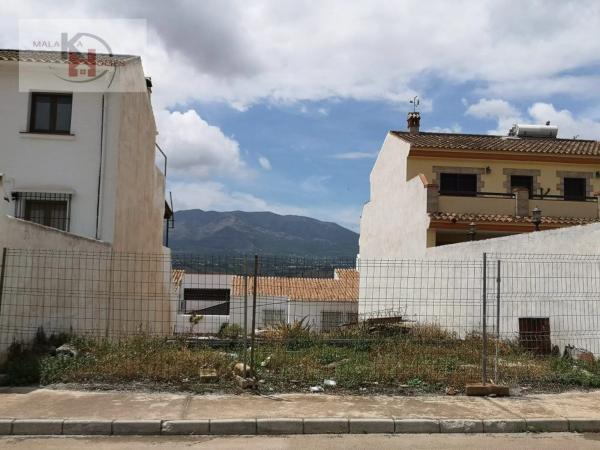 Terreno en calle Escuelas, 5