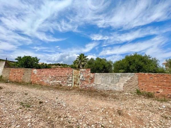 Terreno en calle Gonzalo de Ayora, 66