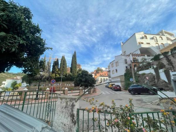 Terreno en plaza Castillo, 3