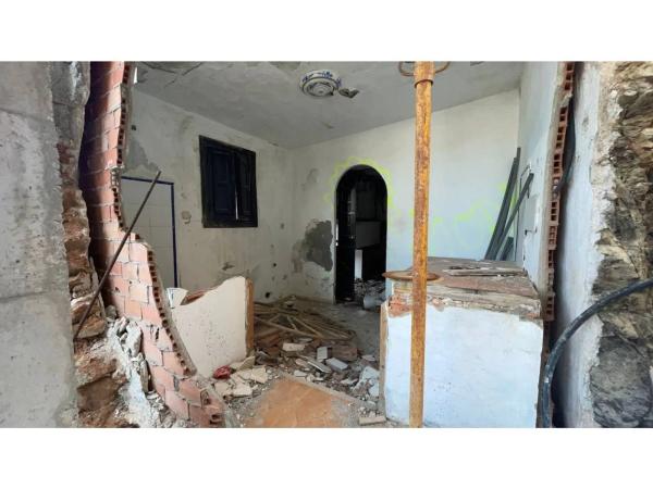 Terreno en plaza Castillo, 3