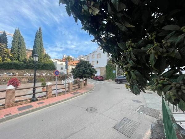 Terreno en plaza Castillo, 3