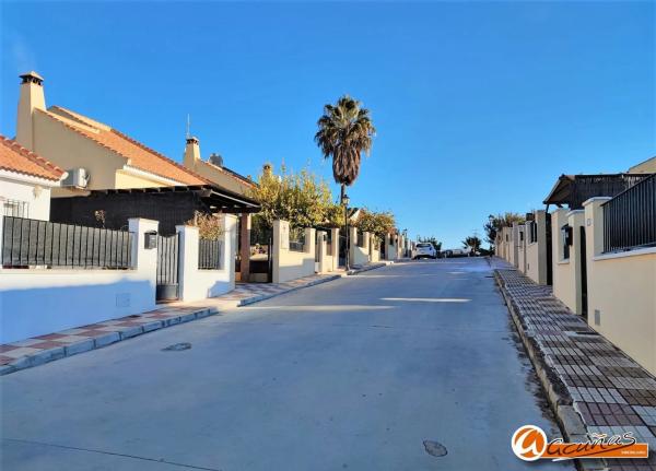 Terreno en calle Los Naranjos, 2