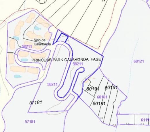 Terreno en Barrio Sitio de Calahonda