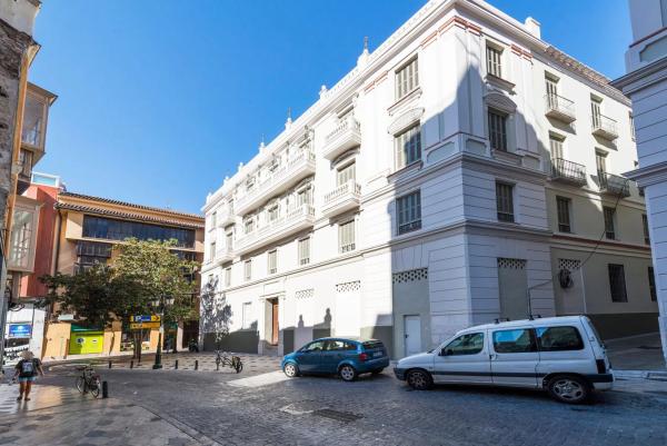 Terreno en plaza del Teatro