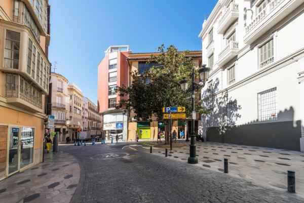 Terreno en plaza del Teatro