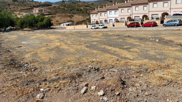Terreno en calle Antequera, 1