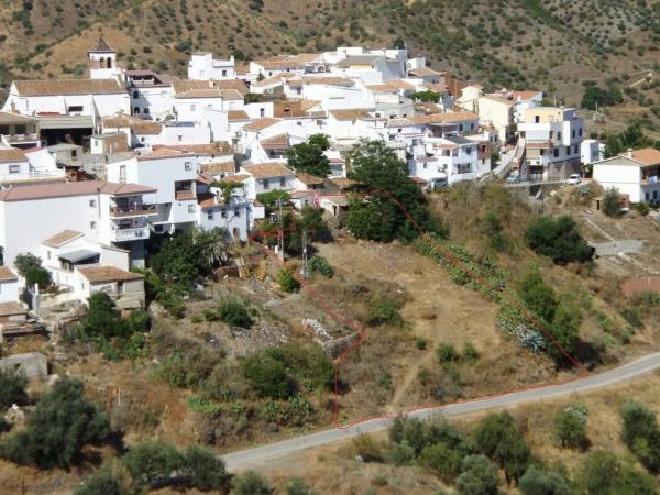 Terreno en Moclinejo