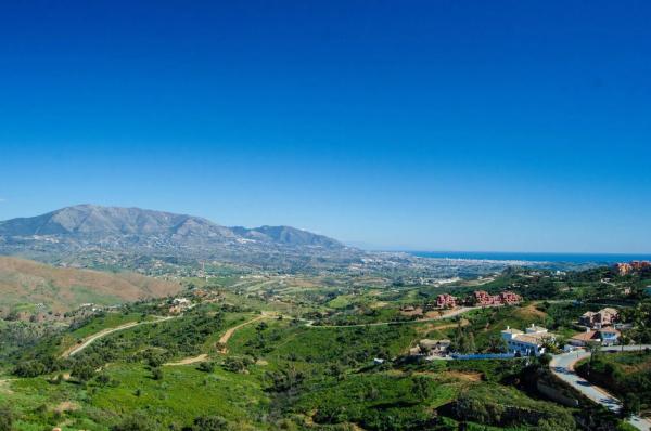 Terreno en calle Castilla La Mancha, 2