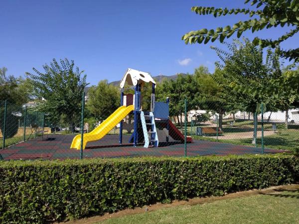 Terreno en calle Icaro, km 15