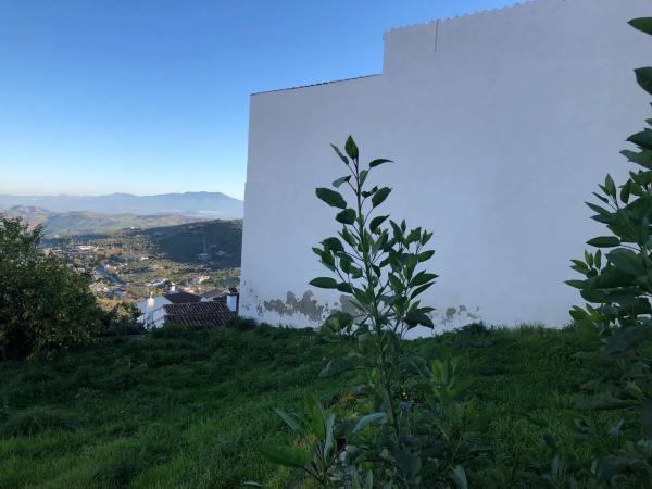 Terreno en calle de Francisco Herrera, 14