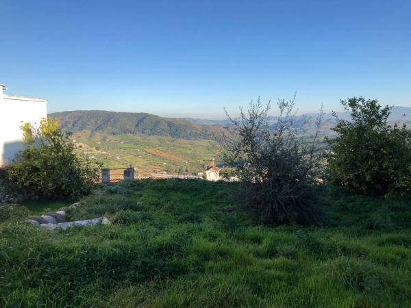 Terreno en calle de Francisco Herrera, 14