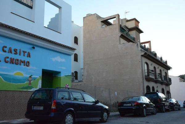 Terreno en calle Encina, 86