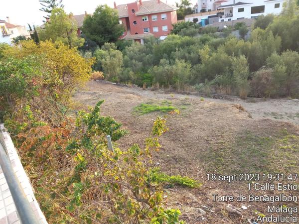 Terreno en calle Mistral, 69 -71