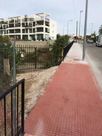 Terreno en calle Mistral, 69 -71