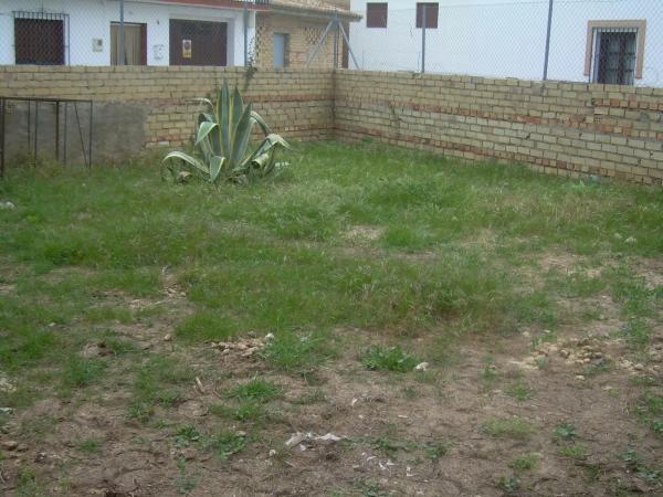 Terreno en calle Pablo Neruda, 5