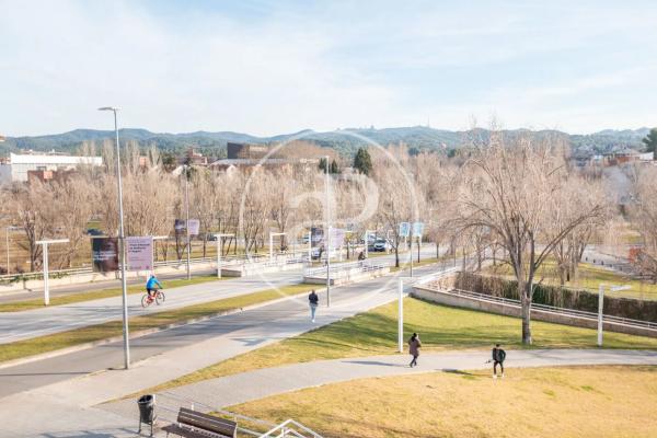 Piso en venta en calle Igualada