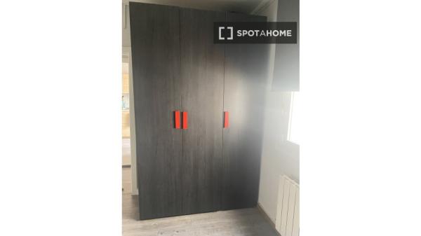 Room in shared flat for rent in Bengoetxe, Bilbao