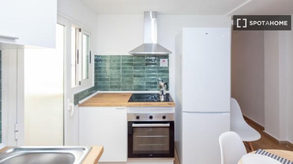 Habitación en piso compartido en La Raiosa, Valencia