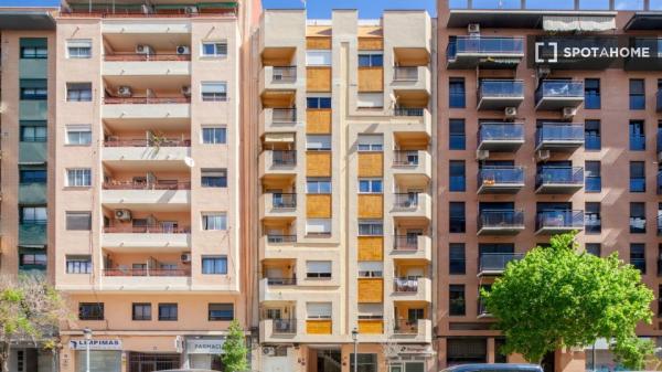 Habitación en piso compartido en La Raiosa, Valencia