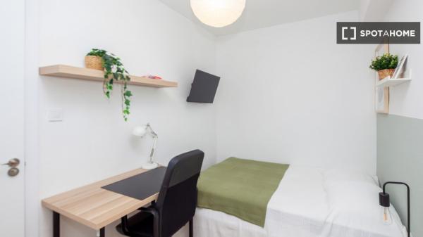 Habitación en piso compartido en La Raiosa, Valencia