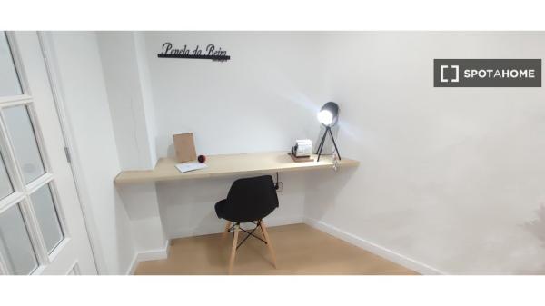 Piso de 3 habitaciones en alquiler en Pontevedra