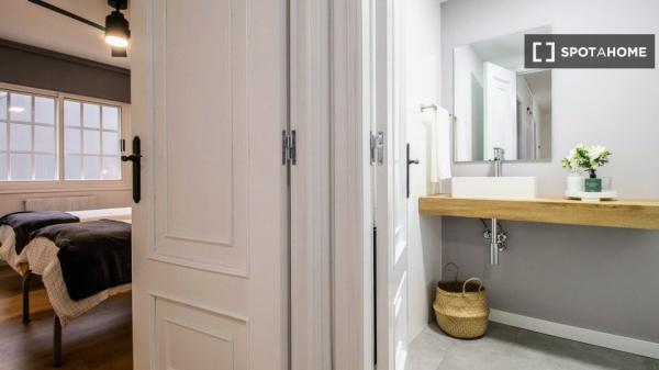 Piso de 3 habitaciones en alquiler en Pontevedra