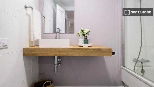 Piso de 3 habitaciones en alquiler en Pontevedra