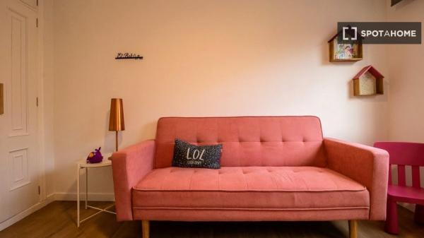 Piso de 3 habitaciones en alquiler en Pontevedra