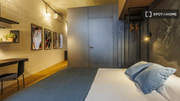 Estudio en alquiler en El Raval, Barcelona