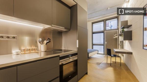 Estudio en alquiler en El Raval, Barcelona