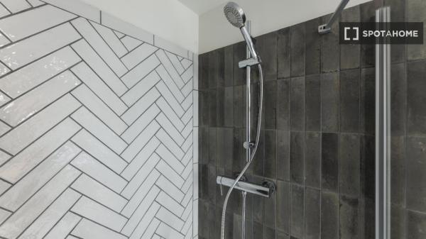 Estudio en alquiler en El Raval, Barcelona