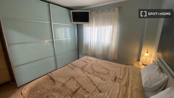 Apartamento de 3 habitaciones en alquiler en Candelaria