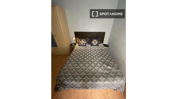 Apartamento de 3 habitaciones en alquiler en Candelaria