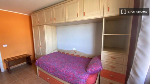 Apartamento de 3 habitaciones en alquiler en Candelaria