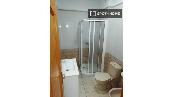 Apartamento de 3 dormitorios en alquiler en Sobradillo, Tenerife.