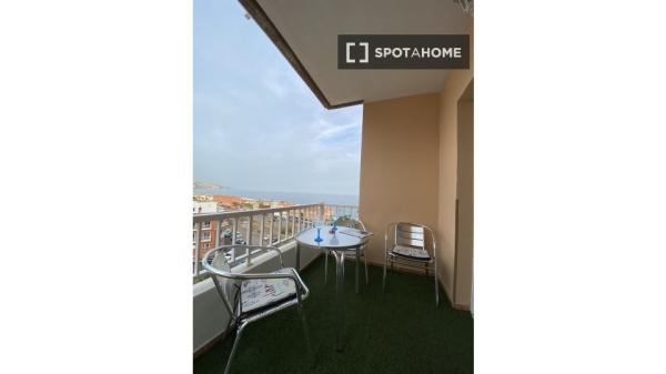 Apartamento de 3 habitaciones en alquiler en Candelaria