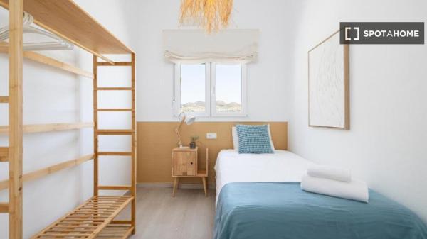 Piso de 3 habitaciones en alquiler en Málaga