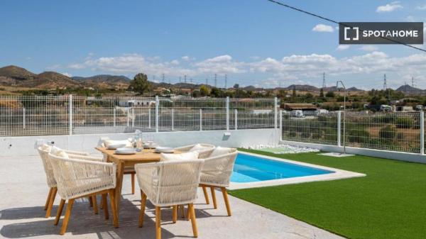 Piso de 3 habitaciones en alquiler en Málaga