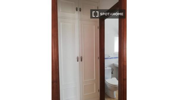 Apartamento de 3 habitaciones en alquiler en Conil de la Frontera