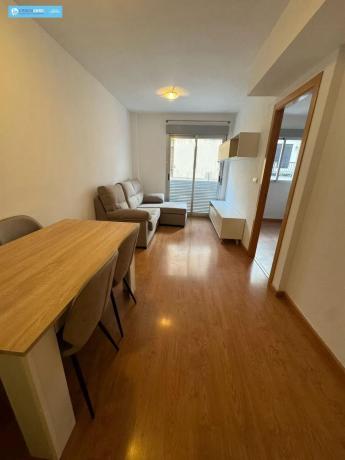 Piso en Barrio Campoamor