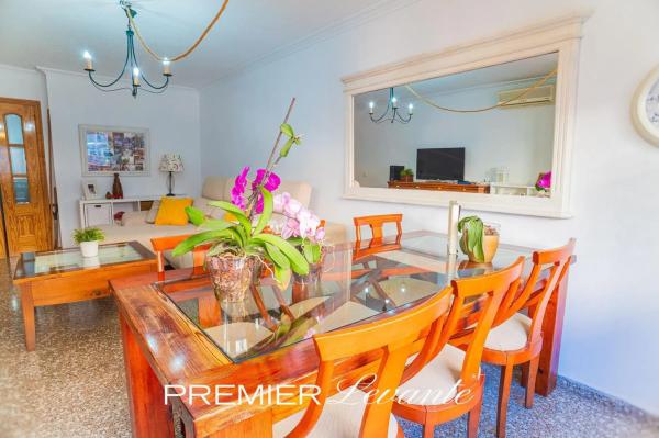 Piso en calle del Plus Ultra