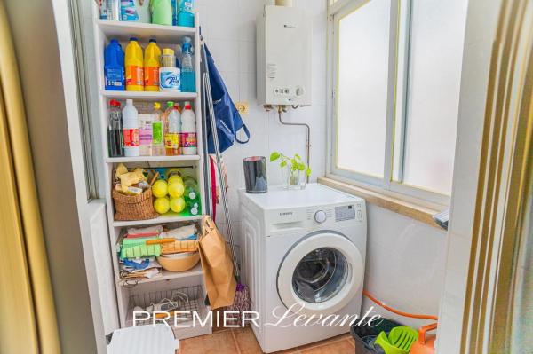 Piso en calle del Plus Ultra