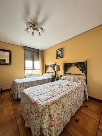 Piso en avenida del Doctor Gadea, 1