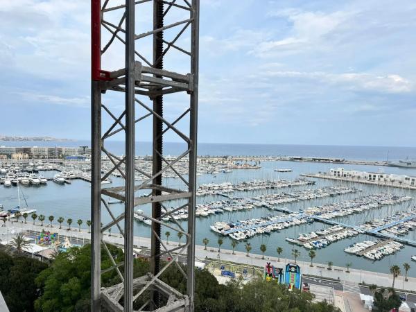 Piso en avenida del Doctor Gadea, 1