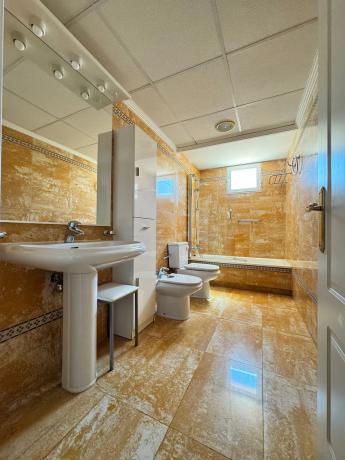 Piso en avenida Salamanca, 30